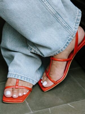 T-Strap Strappy Sandal with Low Block Heel in Shiny