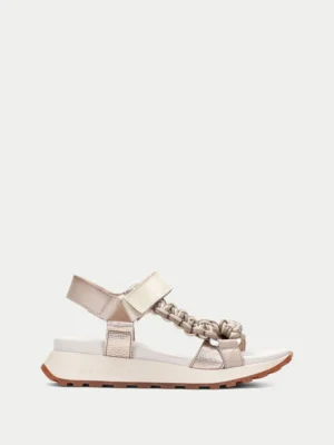 sandalias-sport-taupe-hv253898_8445716721047_1-738×1012